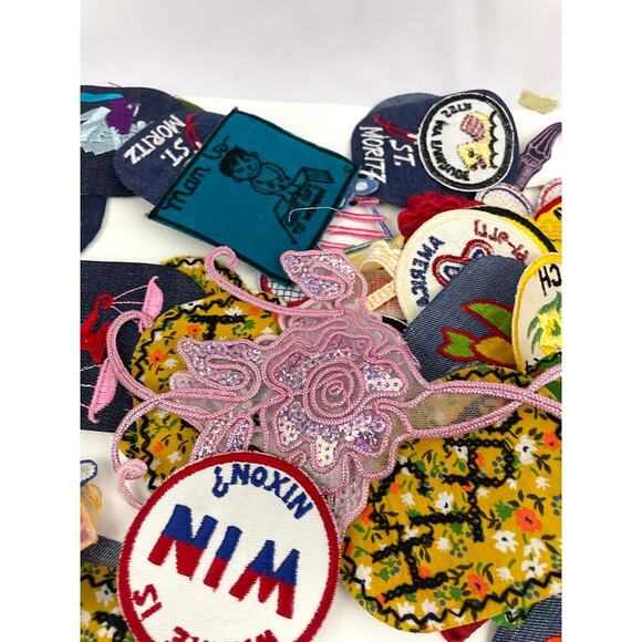 150 PC Assorted Sewing Applique Patches Iron on Sew On NEW Mixed Sequin Crafting - Picture 7 of 16